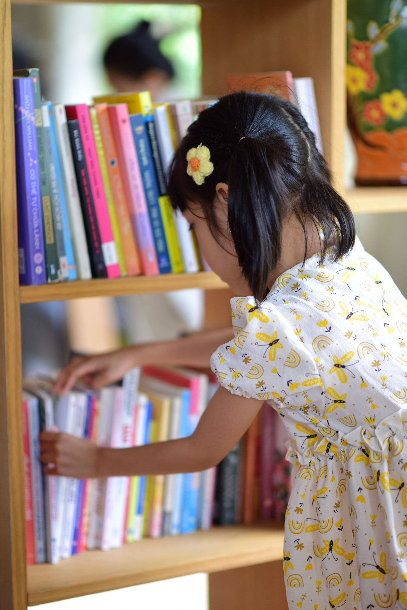 Livres et lieu calme pour une pause fraîche
