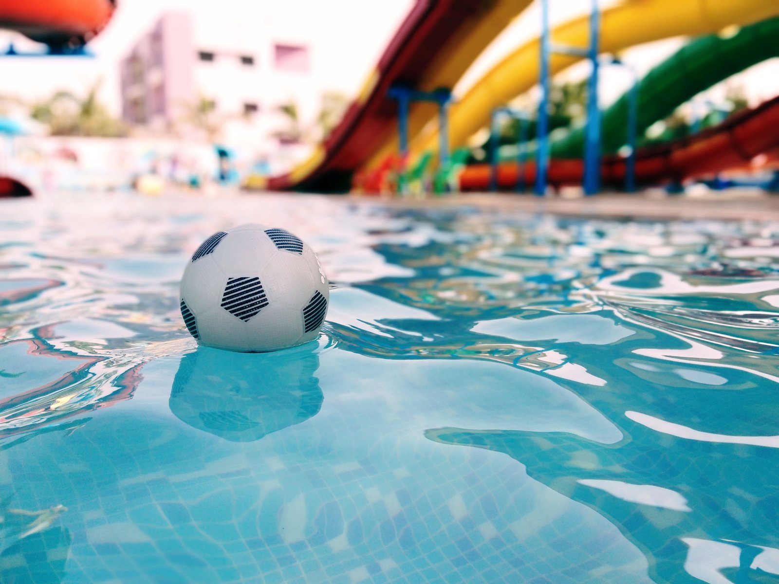Jeu d'eau en famille